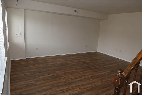 3 bed, 1188 sqft, $2,800 — Photo 3