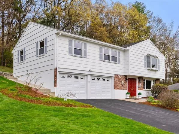 31 Lanewood Ave, Framingham, MA 01701
