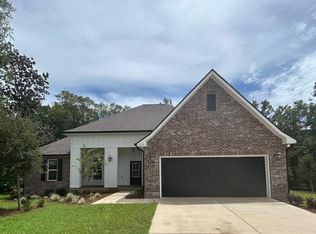 208 Harmony Way, Freeport, FL 32439