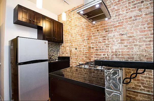 Rented by Nooklyn NYC LLC | media 12