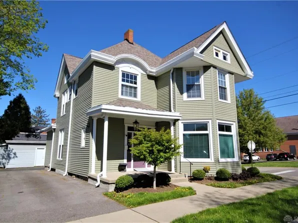 27 N East St, Lebanon, OH 45036