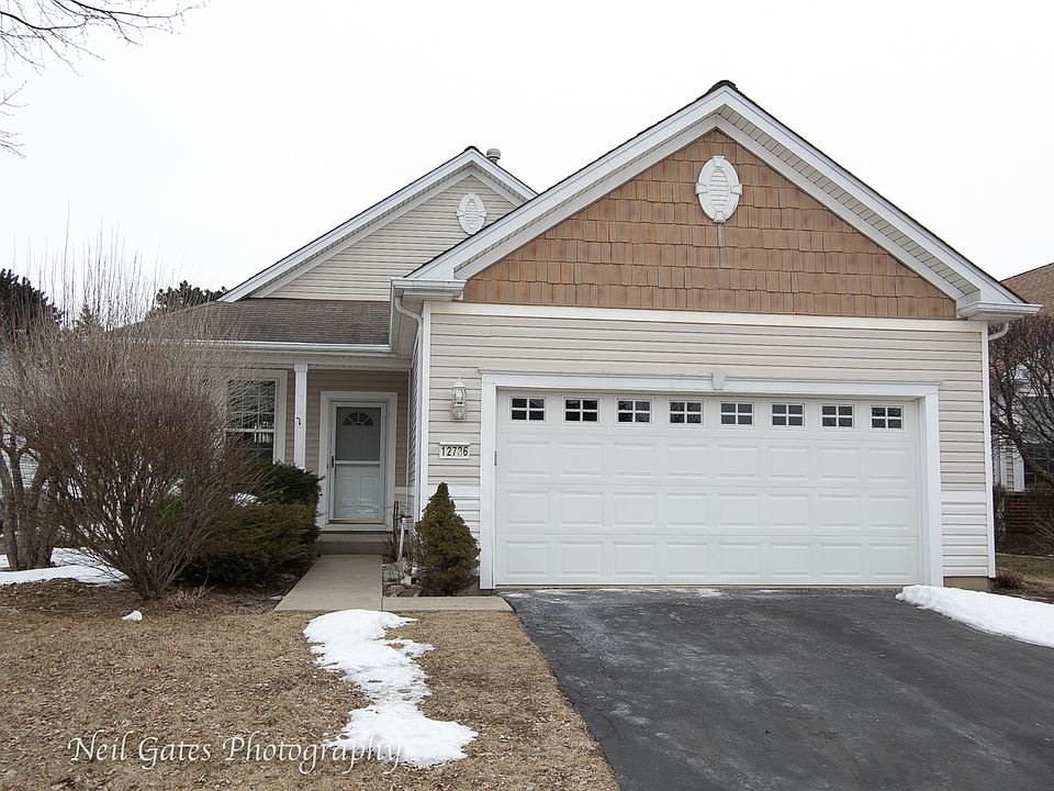 1st image of 12736 Oak Grove Dr