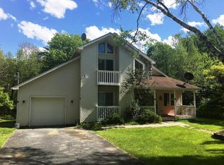 234 Ash Dr, Long Pond, PA