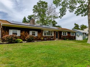 708 Sycamore Dr, Brick, NJ 08723