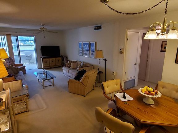 5th image of 331 Joel Blvd APT 214