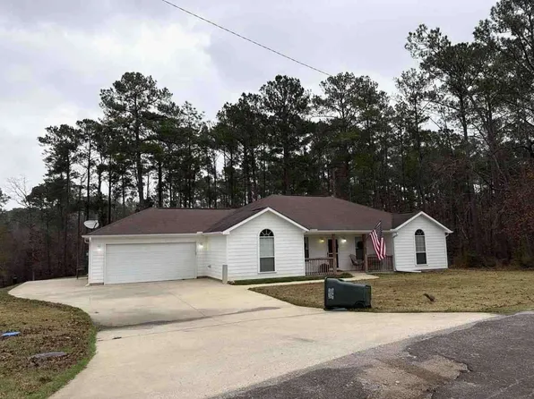 240 Parkside Loop, Brookeland, TX 75931