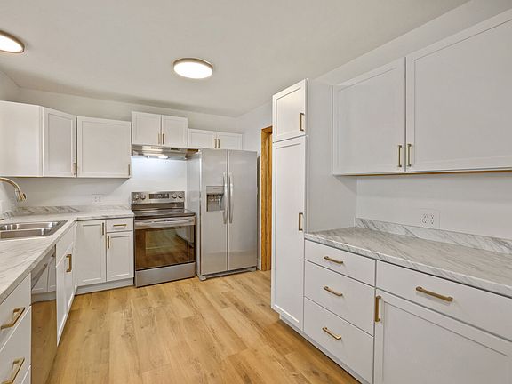 2nd image of 7344 Aldrich Ave S