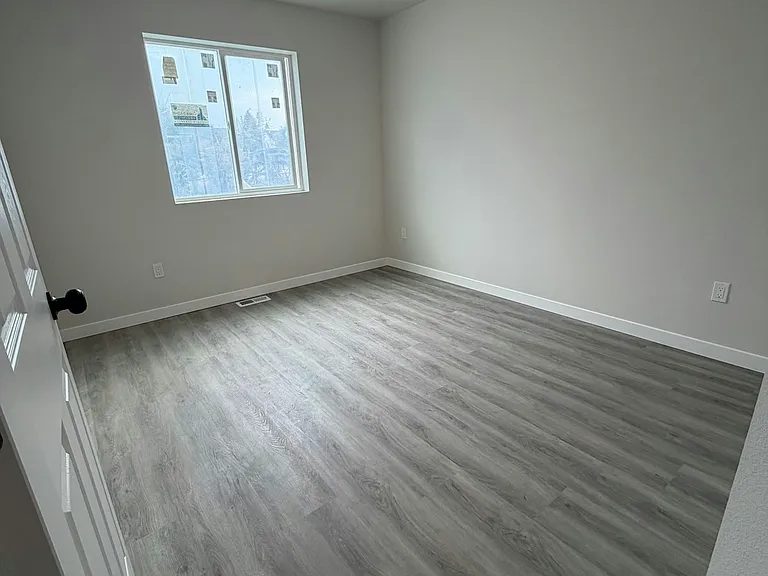 1814 N Coach Ln — Photo 29