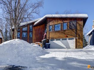 2420 Foxhall Dr, Anchorage, AK 99504