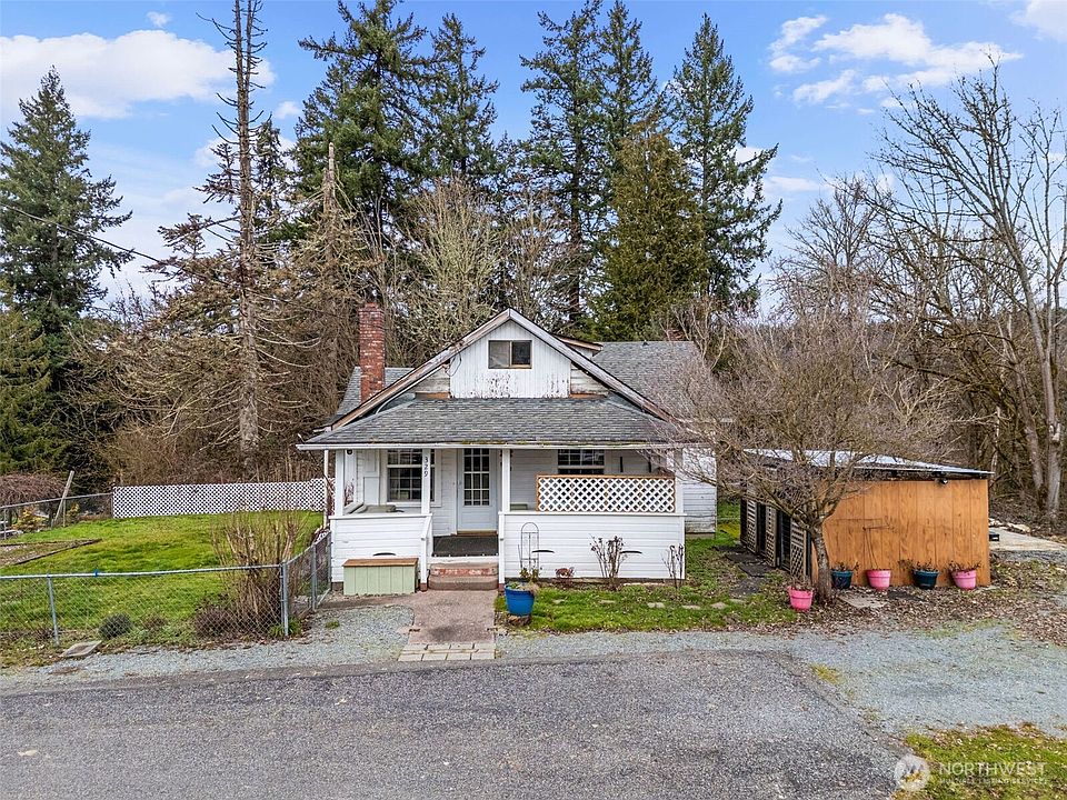 1st image of 329 SE 2nd Street