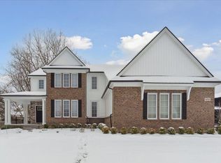 4061 Inverrary Ct, Commerce Township, MI 48382