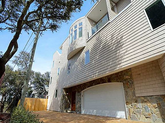 2nd image of 111 82nd St #B