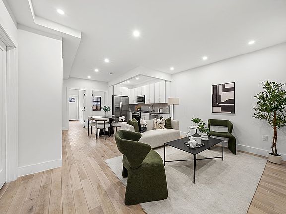 3rd image of 355 E 51st St