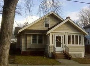 57 Sunapee St, Springfield, MA 01108