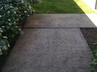 1821 6th Ave W APT 5, Seattle, WA 98119