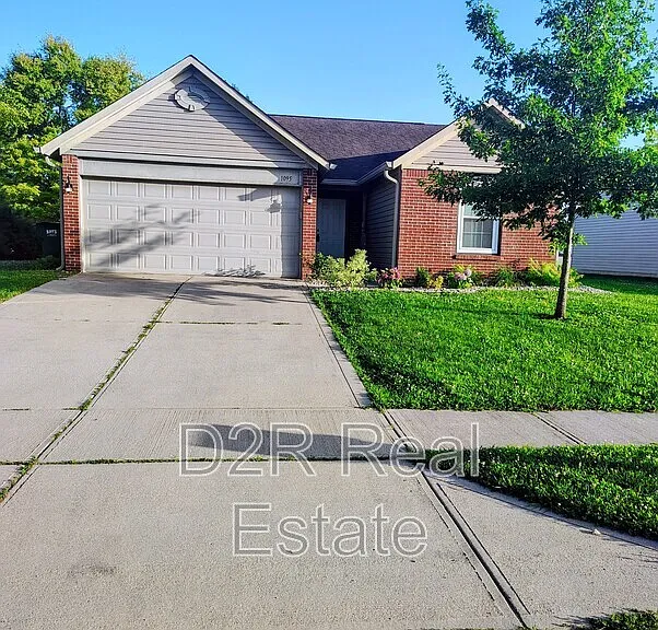 1095 Taurus Ln — Photo 1