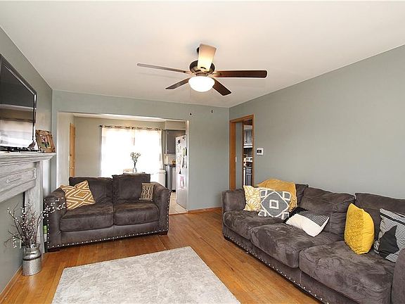 4th image of 105 Dianna Dr