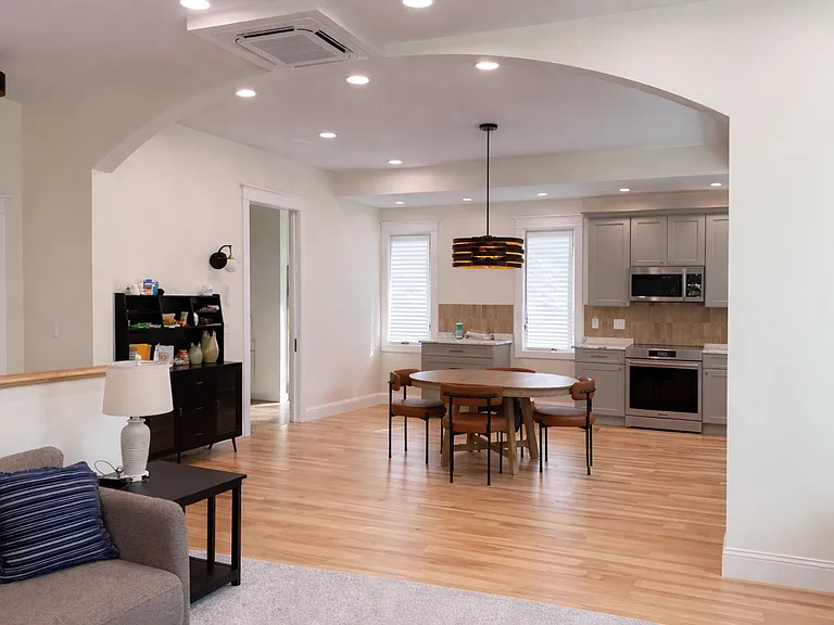 231 Red Fox Trl #B — Photo 2