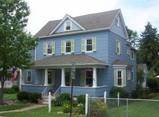102 Sanford Ave, Baltimore, MD 21228