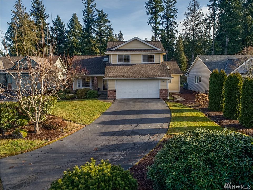 1st image of 2223 Holiday Pl NW