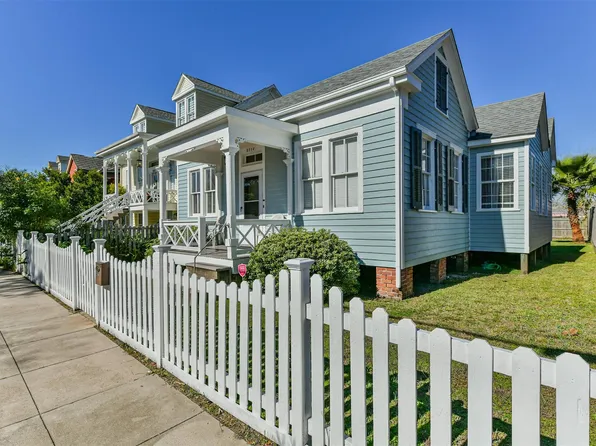 3210 Ursuline, Galveston, TX 77550