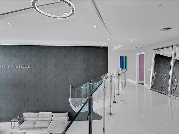 5th image of 17001 Collins Ave APT 4201
