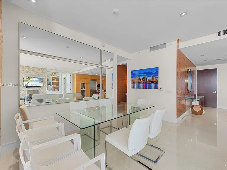 9705 Collins Ave #1905N — Photo 6