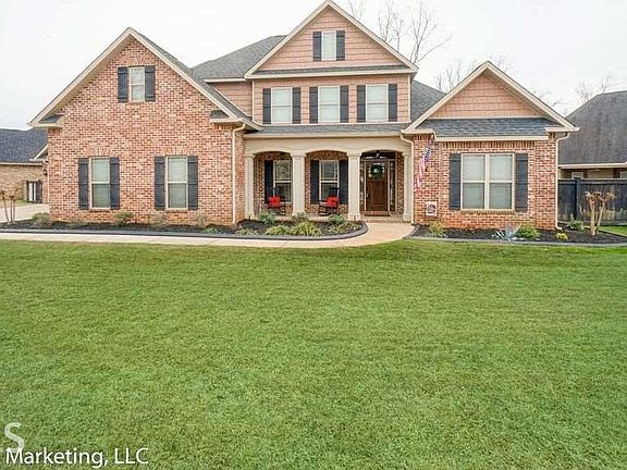 3rd image of 501 Cheshire Dr