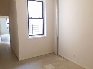 352 E 139th St APT 2W, Bronx, NY 10454