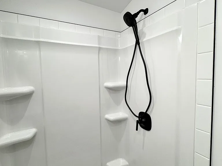 16 Ruby St #2 — Photo 7