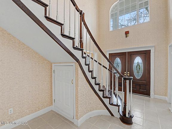 5th image of 20700 Cameron Ln