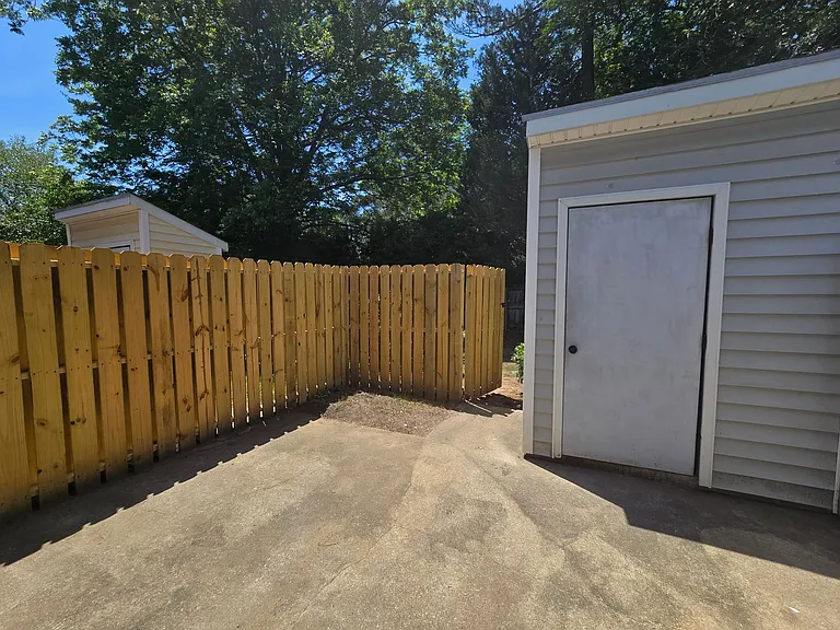 5837 Shady Grove Cir — Photo 8