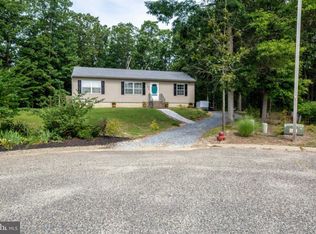 28 Greenlawn Ct, Millville, NJ 08332