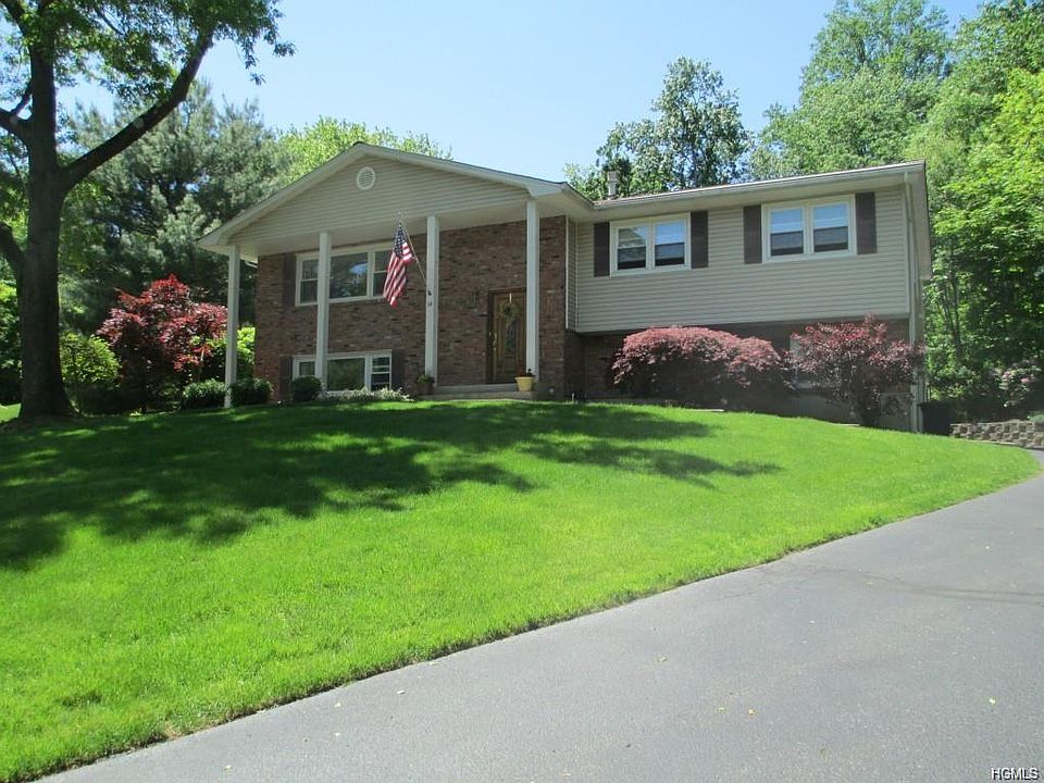 1st image of 38 Paul Ct