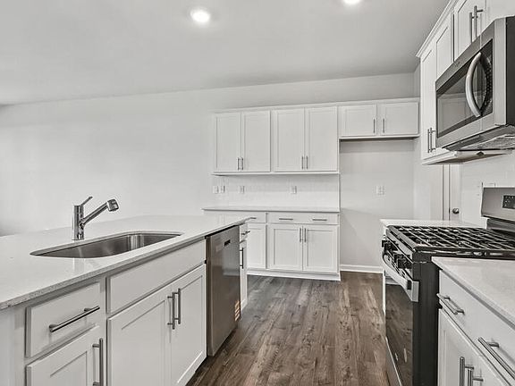 6th image of this home
