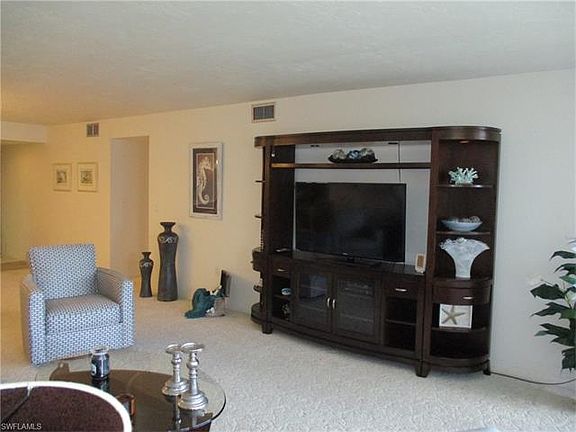 3rd image of 4604 Flagship Dr APT 302