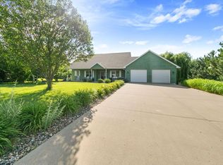 1896 Red Fox Dr, Red Wing, MN 55066