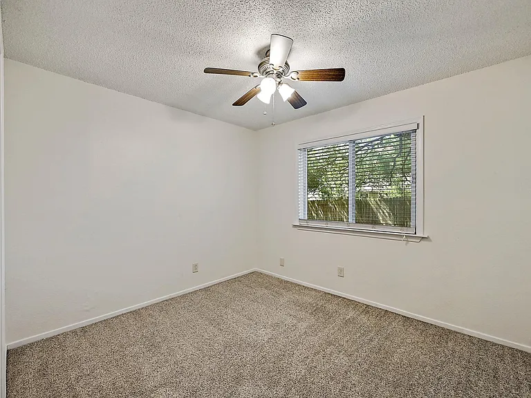 3707 Tarragona Ln — Photo 26