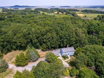 42 Spring St, Essex, MA, 01929