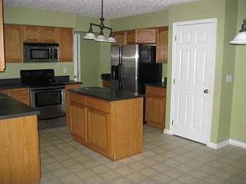 5th image of 118 Blakemore Dr