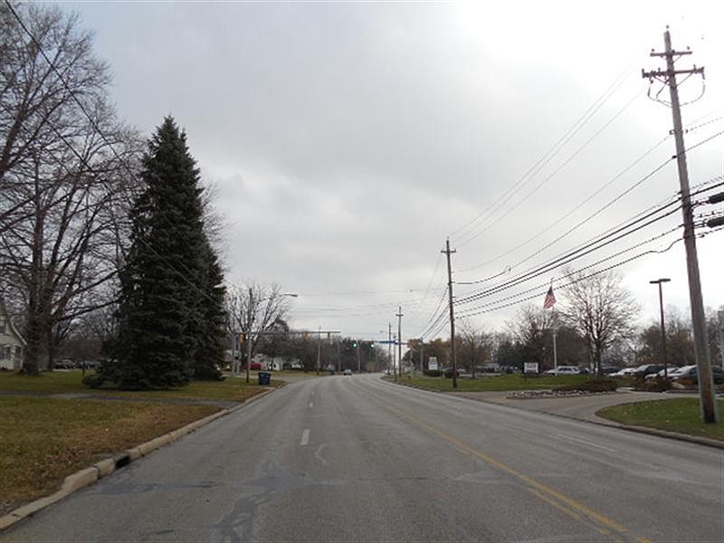 2nd image of 22150 Brookpark Rd