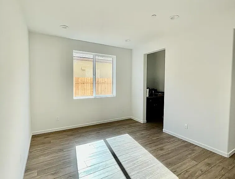 6163 E Adena Ave — Photo 23