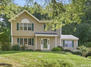 73 Folly Brook Lane, Manchester, CT 06040