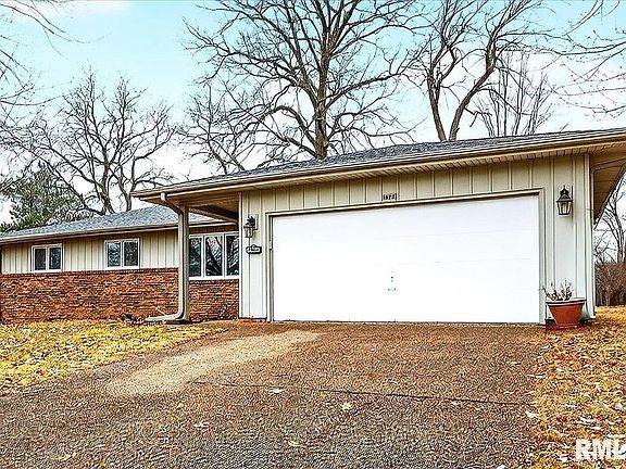 3rd image of 1823 Highwood Ave