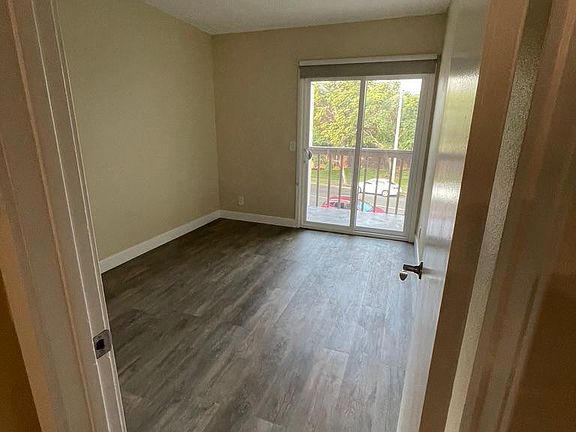 2nd image of 4615 Pico St