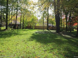 O'Birchwood, Lexington, MI 48450