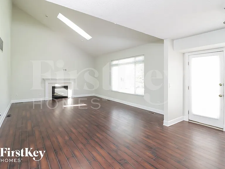 1249 Timber Ridge Ct — Photo 6