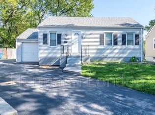 1935 Stedman Ct, Saint Louis, MO 63114