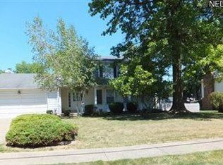 911 Andrews Rd, Medina, OH 44256