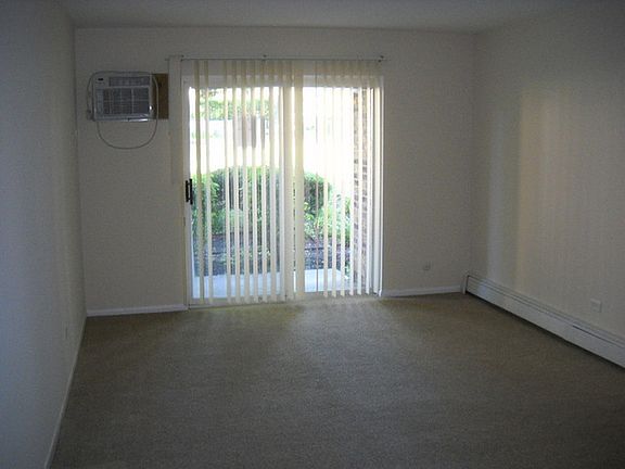 2nd image of 585 Hill Dr